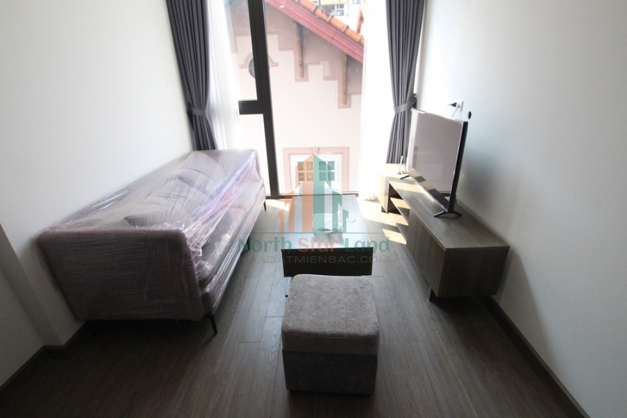Cho thuê căn hộ dịch vụ phố Tô Ngọc Vân sát Hồ Tây giá cạnh tranh 8